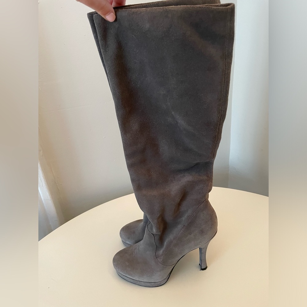 Size 4 BCBG Generation light gray suede high heel tall boots